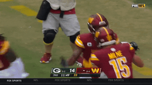 a fox sports broadcast of a football game between the green bay packers and the washington redskins