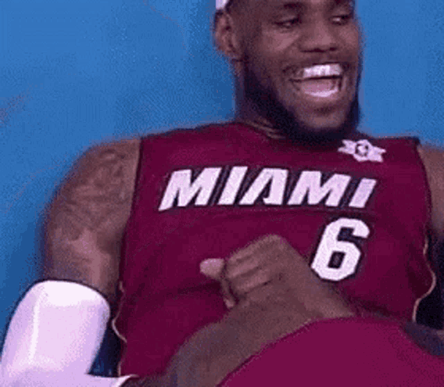 Appalled What You Mean GIF - Appalled What You Mean Lebron James GIFs