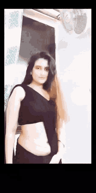 Anitha Belly Akhila GIF - Anitha Belly Akhila GIFs