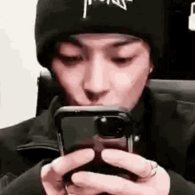 Hongjoong Ateez GIF