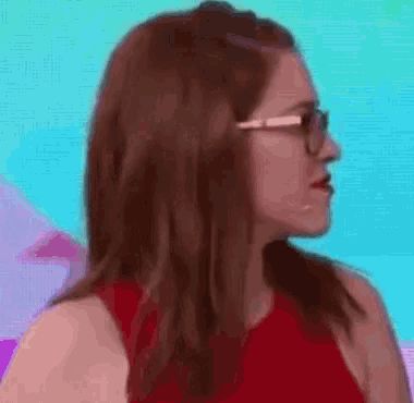 Ana Clara Vídeo Show GIF - Ana Clara Vídeo Show Looking GIFs