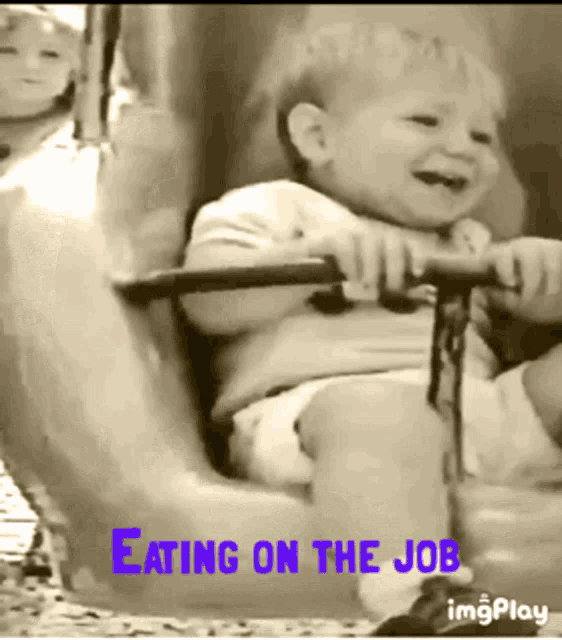 Eating Work GIF - Eating Eat Work GIFs