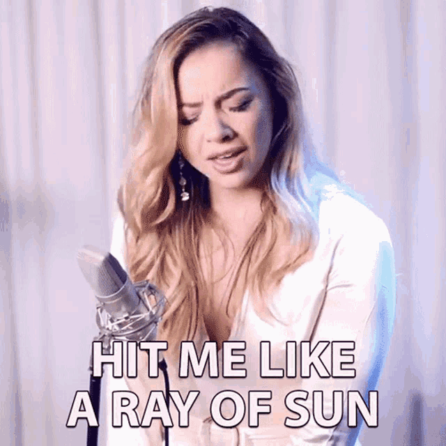 Hit Me Like A Ray Of Sun Emma Heesters GIF - Hit Me Like A Ray Of Sun Emma Heesters Halo GIFs