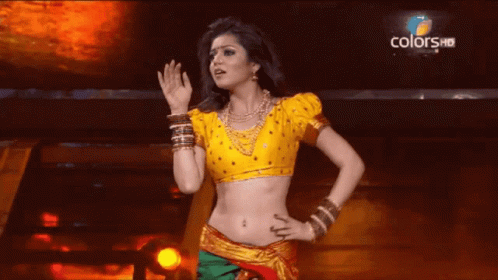 Drashti Dhami Indian Actress GIF - Drashti Dhami Indian Actress Dance Performance GIFs