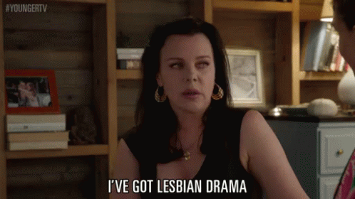 I'Ve Got Lesbian Drama GIF - Debi Mazar Maggie Drama GIFs