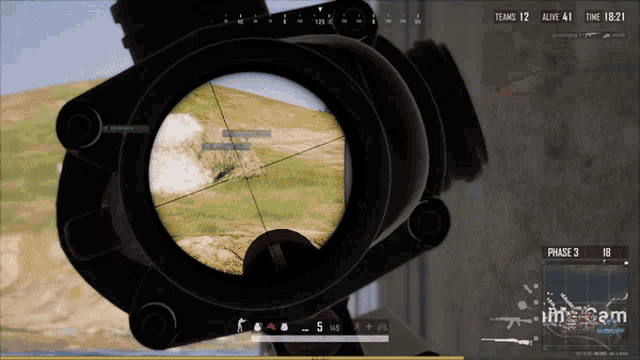 a screenshot of a video game with teams 12 alive 41 and time 10.21