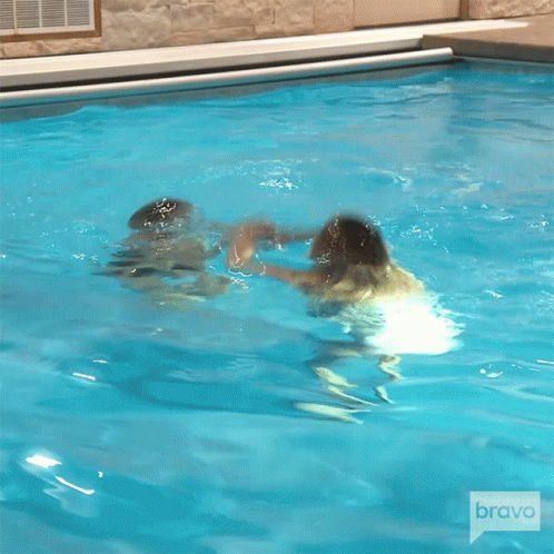 Real Housewives Of Beverly Hills Pool Party GIF - Real Housewives Of Beverly Hills Pool Party Synchronize Swimming GIFs