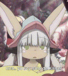 a girl with bunny ears is wearing a hat and says nna yo soy solo de kaiser .