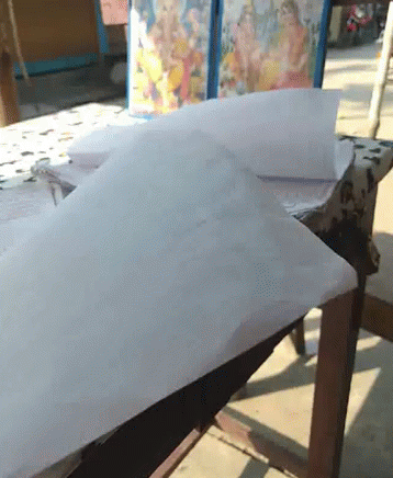 Papers Windy GIF - Papers Windy Scratch GIFs