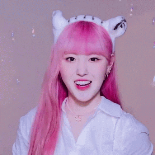 Kep1er Kim Chaehyun GIF - Kep1er Kim Chaehyun Pink Haired Girl GIFs