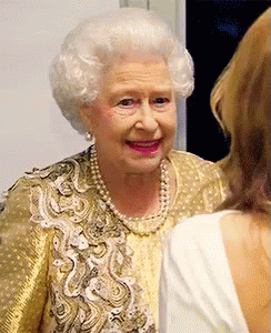 Queen'S About To Get Turned Up GIF - Queen Smile Excited GIFs