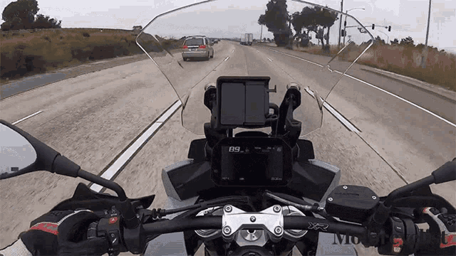 Driving Motorcyclist Magazine GIF - Driving Motorcyclist Magazine Riding GIFs