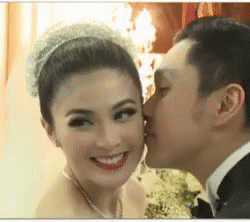Sandra Dewi GIF - Sandra Dewi Kiss GIFs