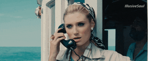 The Man From Uncle Guy Ritchie GIF - The Man From Uncle Guy Ritchie Elizabeth Debicki GIFs