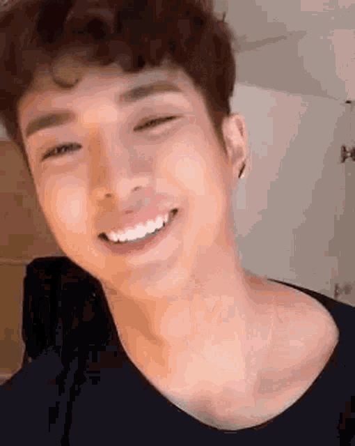 Pentagon Yuto GIF - Pentagon Yuto Adachi Yuto GIFs