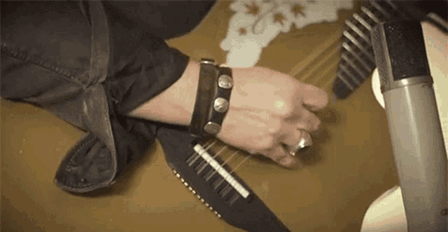 Strums Playing The Guitar GIF - Strums Playing The Guitar Rhythm GIFs