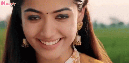 Smile Rashmika Mandanna GIF - Smile Rashmika Mandanna Bheeshma Movie GIFs