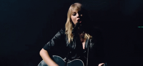 Taylor Swift Guitar GIF - Taylor Swift Guitar Cornelia Street GIFs