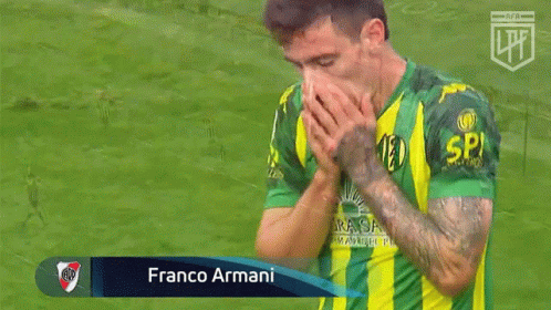 Im In Pain Franco Armani GIF - Im In Pain Franco Armani River Plate GIFs