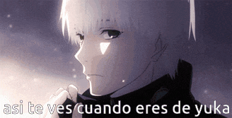 a close up of a person 's face with the words " asi te ves cuando eres de yuka "
