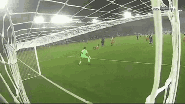 a soccer game is being shown on bein sports hd 1