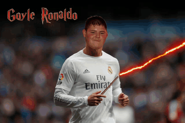 a picture of a soccer player with the name gayle ronaldo on it