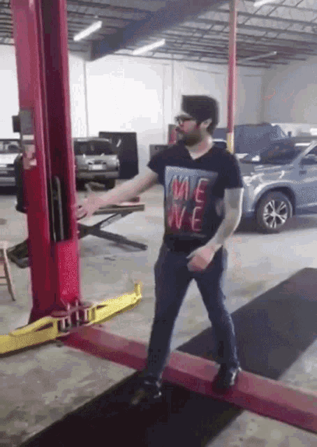 a man wearing a t-shirt that says " we love "