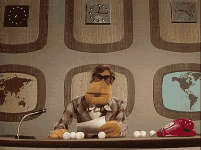 Muppets Muppet Show GIF - Muppets Muppet Show Newsman GIFs