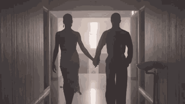 Hold Hands Holding Hands GIF - Hold Hands Holding Hands Couple GIFs