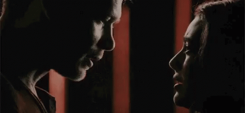 Hope Mikaelson GIF - Hope Mikaelson Couple GIFs