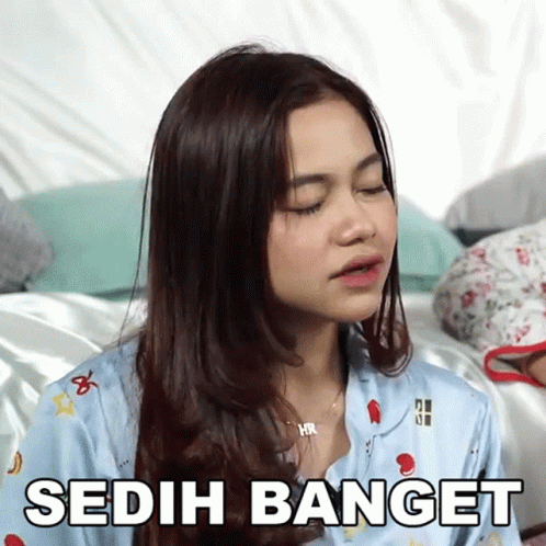 Sedih Banget Rara GIF - Sedih Banget Rara 3d Entertainment GIFs