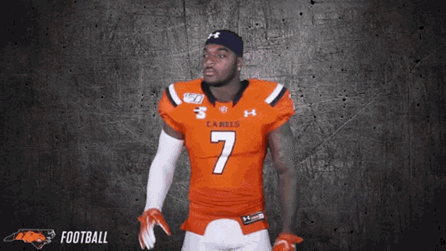 a football player with the number 7 on their jersey