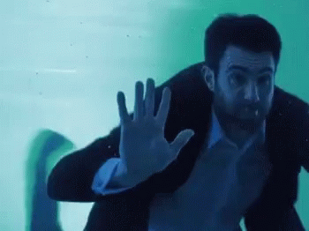 Trapped Drowning GIF - Trapped Drowning Struggling GIFs
