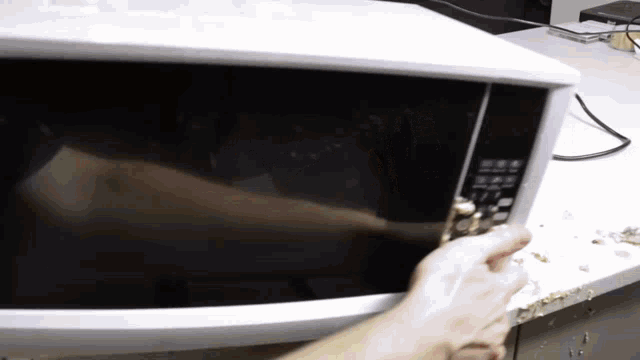 How To Basic How To Basic Microwave GIF - How To Basic How To Basic Microwave Microwave GIFs