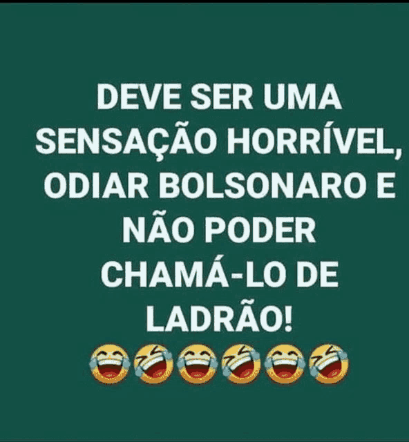 a green background with the words deve ser uma sensacao horrible
