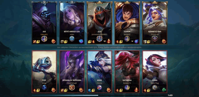 a screenshot of league of legends shows a frog and a few other characters