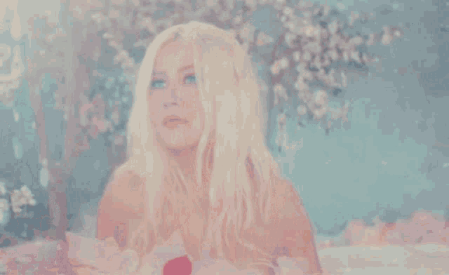 Xtina Christina Aguilera GIF - Xtina Christina Aguilera Fall On Me GIFs