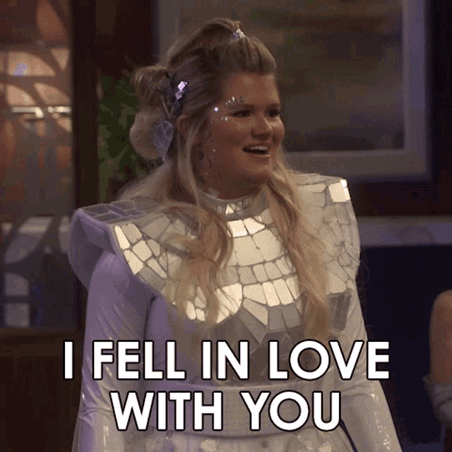 I Fell In Love With You Prunella Pitz GIF - I Fell In Love With You Prunella Pitz Icarly GIFs