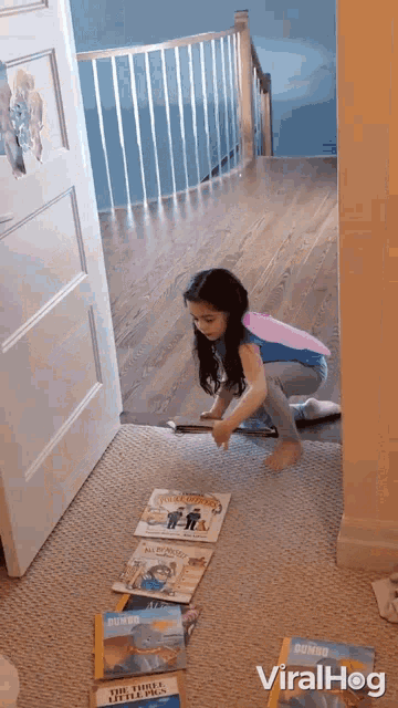 Pick Up Cleaning GIF - Pick Up Cleaning Carrying Books GIFs