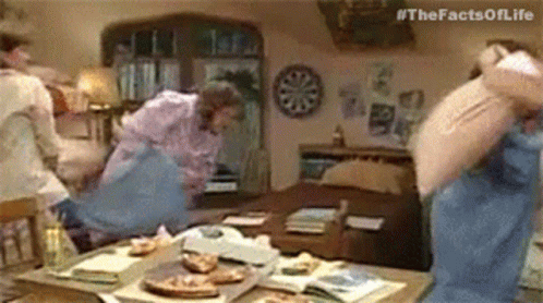 Pillow Fight Tootie GIF - Pillow Fight Tootie Dorothy Ramsey GIFs
