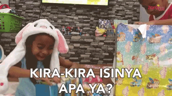 Kira Kira Isi Nya GIF - Kira Kira Isi Nya Apa Ya GIFs