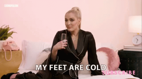 My Feet Are Cold Chilly GIF - My Feet Are Cold Chilly Shiver GIFs