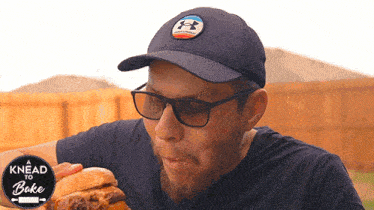 Eating A Burger Daniel Hernandez GIF - Eating A Burger Daniel Hernandez A Knead To Bake GIFs