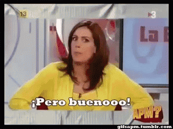 a woman in a yellow jacket says pero buenooo on a screen