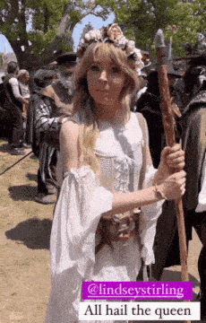 Lindsey Stirling Bowing GIF - Lindsey Stirling Bowing Hail GIFs
