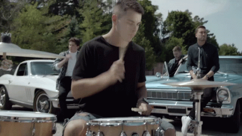 Playing The Drums Bearings GIF - Playing The Drums Bearings So Damn Wrong Song GIFs