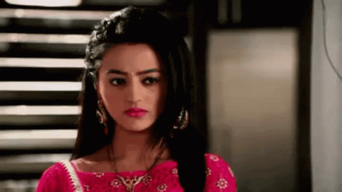 Helly Shah Serious GIF - Helly Shah Serious Worried GIFs