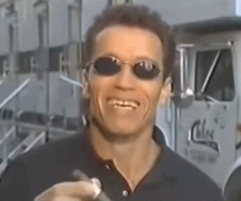Arnold Schwarzenegger Like You GIF - Arnold Schwarzenegger Like You Laughing GIFs