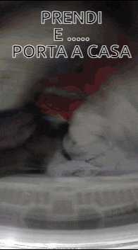a poster that says " prendi e porta a casa "