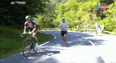 Baywatch To The Rescue GIF - Tour De France Baywatch Rescue GIFs